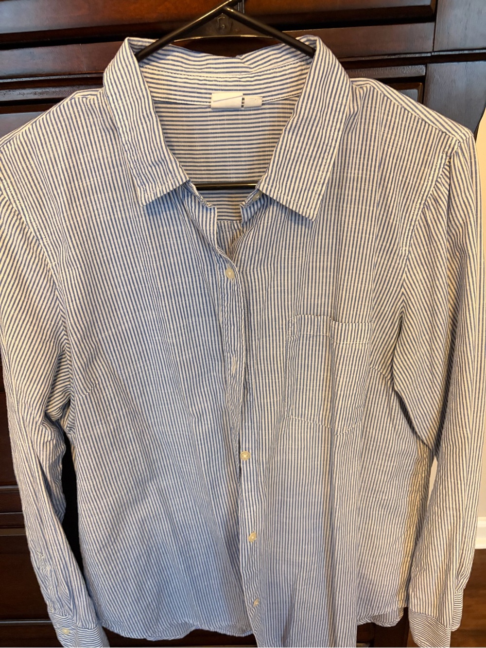 GAP Women’s Blue and White Striped Button-Down Shirt